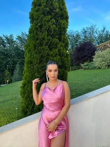 Public de SkyMusee_  2 photos