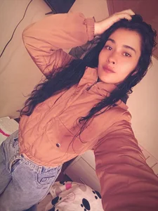 _Ashley_Sweett Public Immagine  2