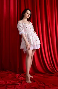 Camilla_Rowen Soft Girl Valentine Pic