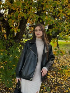 Renesmy_Black Public صورة واحدة|Renesmy_Black Public صورتان|Renesmy_Black Public  4 صور|Renesmy_Black Public  4 صورة