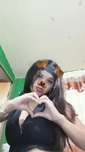 Ariadna_Miller1 Public Pic 4