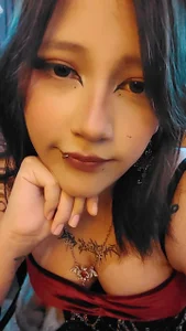 Notre-dame Public  5টি ছবি