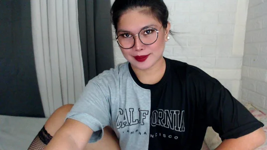 Naughty_Angelica69xxxのheeey its gwenの枚の写真