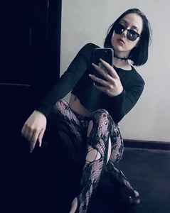 adell_berry sexy tights Immagine 