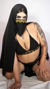 Amira_Leylaa Public зображення