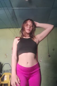 lucyy06 Public Pic 3