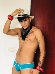 PLAY BONDAGUE od Dona_and_Carl  7 snímek