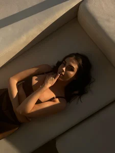 sexyangeloux Sun kissed Pic 2