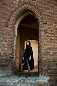 On the edge of worlds de CloudGrace Foto 7