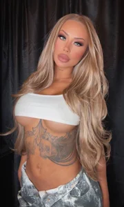 Scarlettxletter Public Foto 5