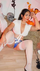 Halloween Detention: No Rules Tonight 🎃 🔥 de AlizonMoreti Foto 8