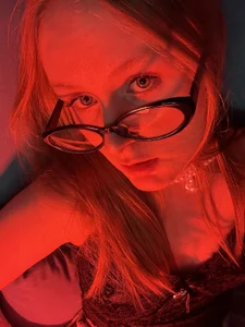 VivienLeeigh Your Vivien💋 Pic 3