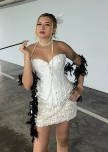 LizaSlutty Little party never k*ll nobody Pic 2