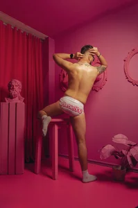 dave_wolf7 Barbie boy 🤩 зображення 5