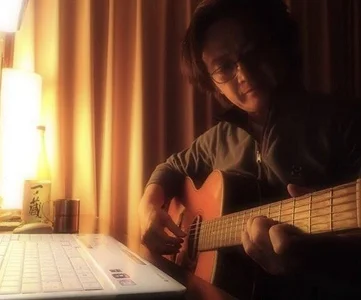 miyagi_no_hiroshi kullanıcısının Singing and playing albümü -  5 fotoğraf