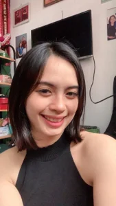 ChristiniaWins: it's me! ( 5 фото)