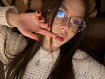 DorothyJones's look in your soul Sex Photo 1