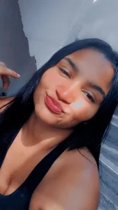 Celeste_wood Public Pic 5