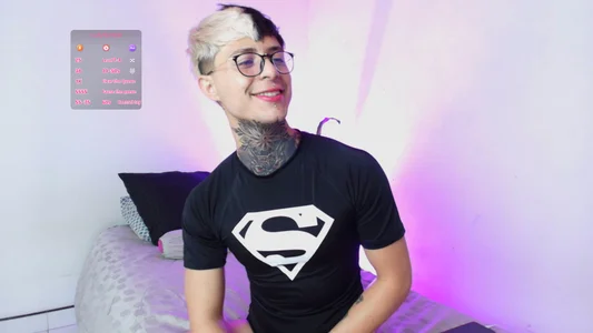 superman de 7_Saturno_7  4 Imagens