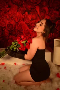 emma_morales_ San Valentin 💕 Foto 4