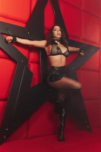 DannieSmith1の🖤 Fotoshooting BDSM 💥の枚の写真