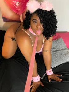 Tyra_Privacy daddy's puppy Pic