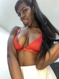 Alma_StevensonのSexy ❤️の 3枚の写真