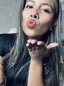 EMILIIA_RICHTER__ KISSES LOVES🥰😘😘 Bilde 2