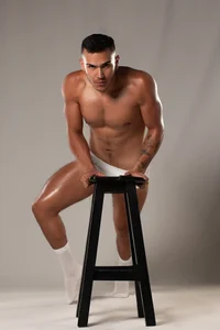 MarkSantozz: ESCANDALO ( 3 фото)