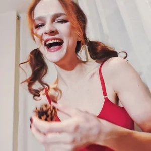 Soo_dreamy Late For Christmas Pic 7