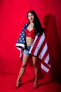 SensuallJenn July 4 🍬🍭✨ Immagine 