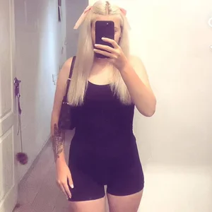 HollyTailorsのPublicの 6枚の写真