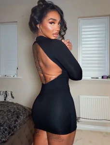 Jessika-Milf Public Pic