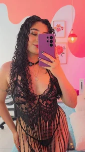 Megan_Jonesss_ I feel flirtatious with you Pic 5