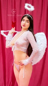 Happy Valentine's Day!💖✨ de EmiliClarke  4 Imagens