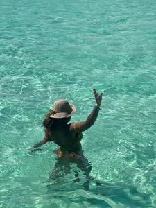 salome_ebony Public Hình 3