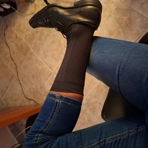 bradley_colt Mis zapatos y medias de vestir. 사진 2