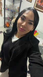 Desire_Loren Public Bilde 2