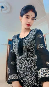 Cute-Natashaa Public Pic 3
