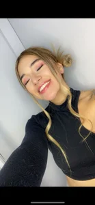 ashleyvaliryaのPublicの枚の写真