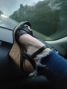 comeinnym: A Glimpse of Nym ( 2 фото)