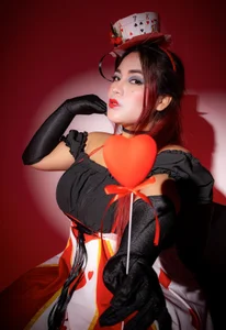 MelissaKarterrs Queen of hearts Pic 5