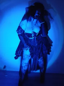 Yoki_Shizuko The Queen of Sadness Foto 7