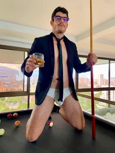 damian_bull Naughty Billiards Immagine  6