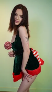 AmiraLovely Ho Ho Ho Pic 3