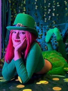 Your lucky pixie 🧝 🍀🍀 od CelesteRhoades  3 snímek