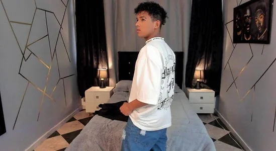 noah_smith02's sexy noah Sex Photo 1
