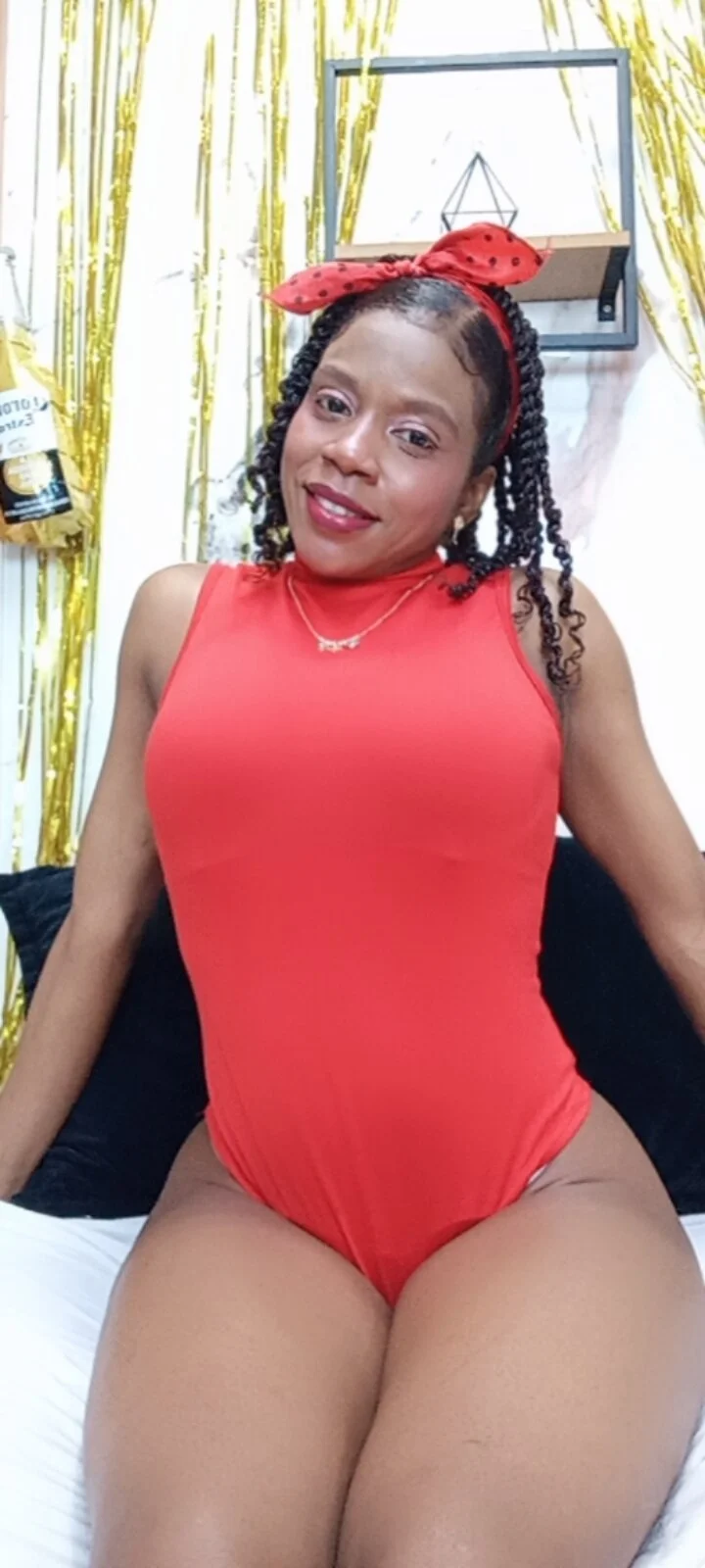 Sarahi_rose-এর ট্রেন্ডিং  1071টি ছবি