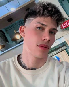 thiagomurphyy 🤍🤍🤍 Pic 3