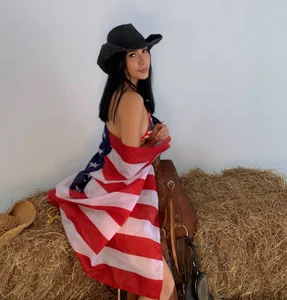 amara_foxx 4th July 2026 Gambar